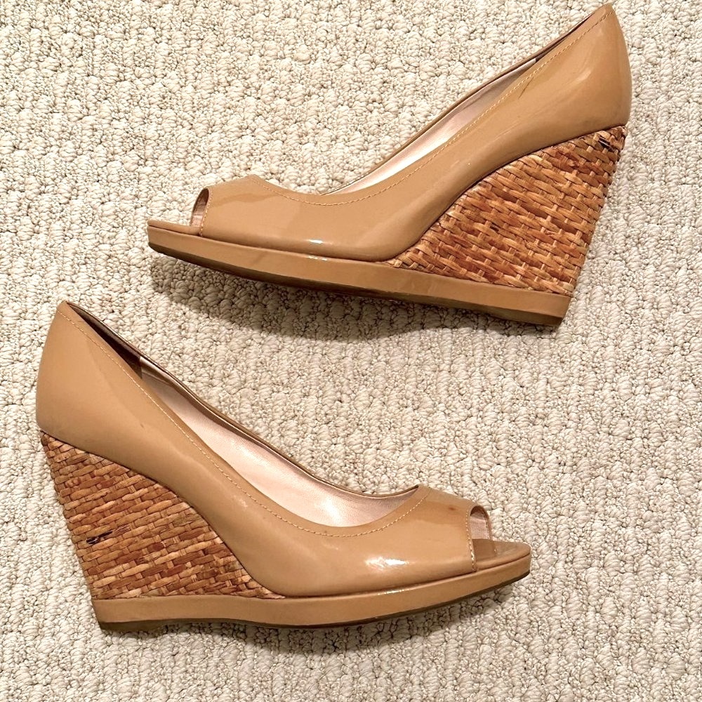 Sz 37.5 Prada Camel Patent Leather Wedges